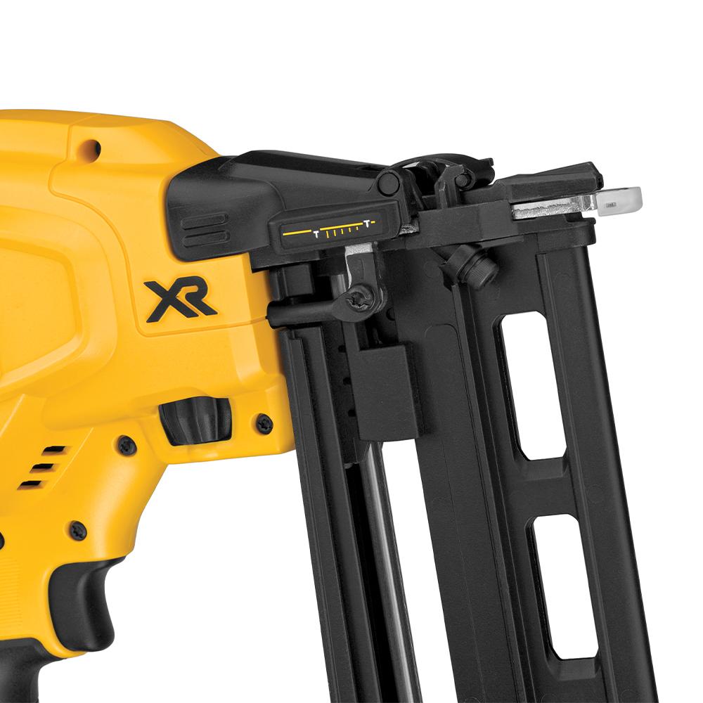 DeWalt DCN661N XE 18V XR Li ion Cordless Brushless Straight 16GA Finish Nailer Skin Only