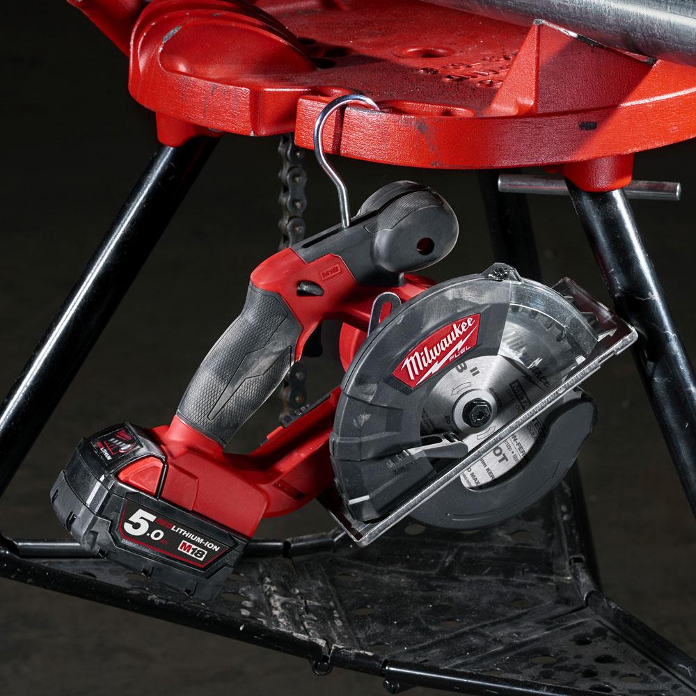 Milwaukee m18 metal circular saw top