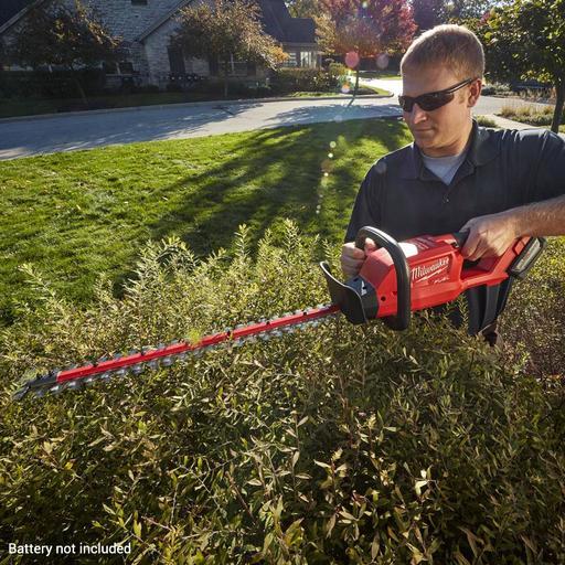 Milwaukee M18CHT 0 18V Li ion Cordless Fuel 610mm 24 Hedge Trimmer Skin Only