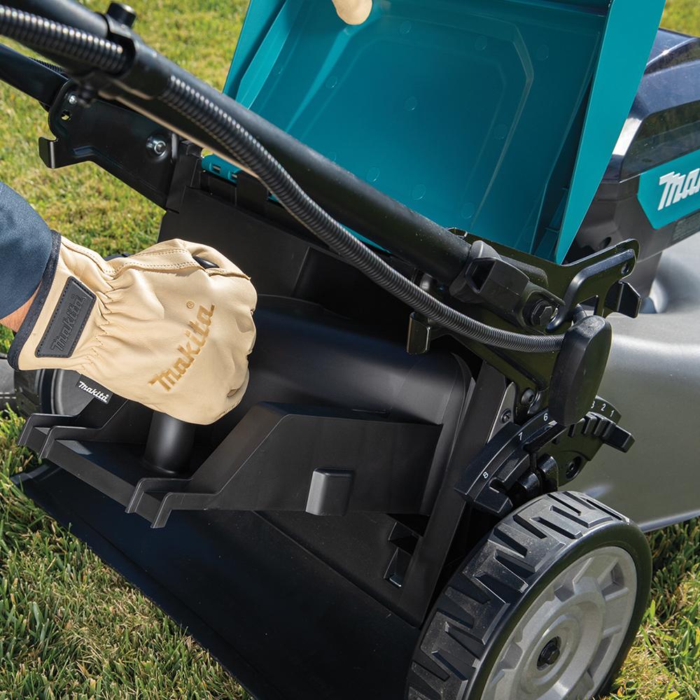 Makita LM002GM101 40V Max Li ion Brushless Cordless 534mm 21 Self Propelled Lawn Mower Combo Kit