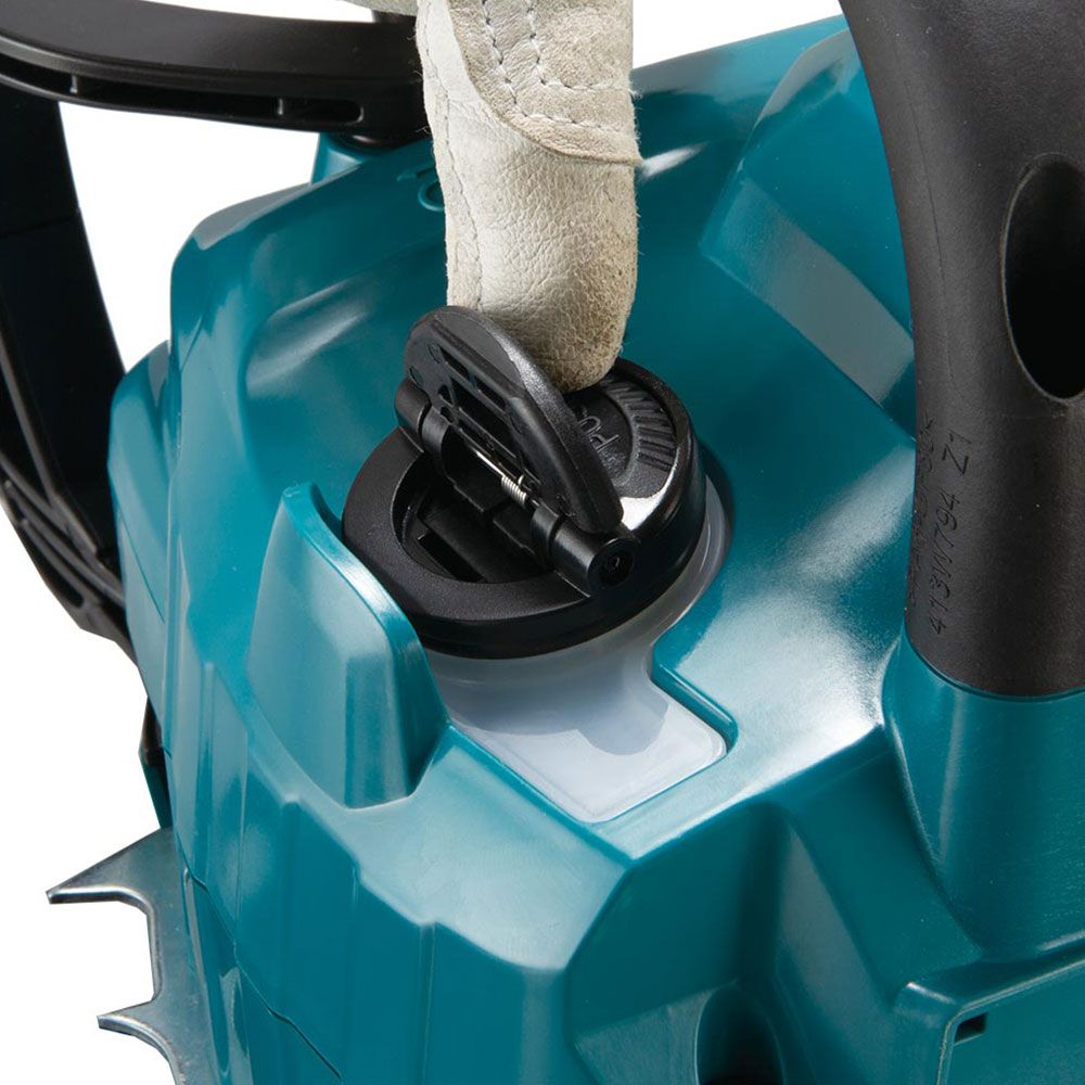 Makita UC022GZ 40Vmax 35cm 14 XGT Brushless Chainsaw Skin Only