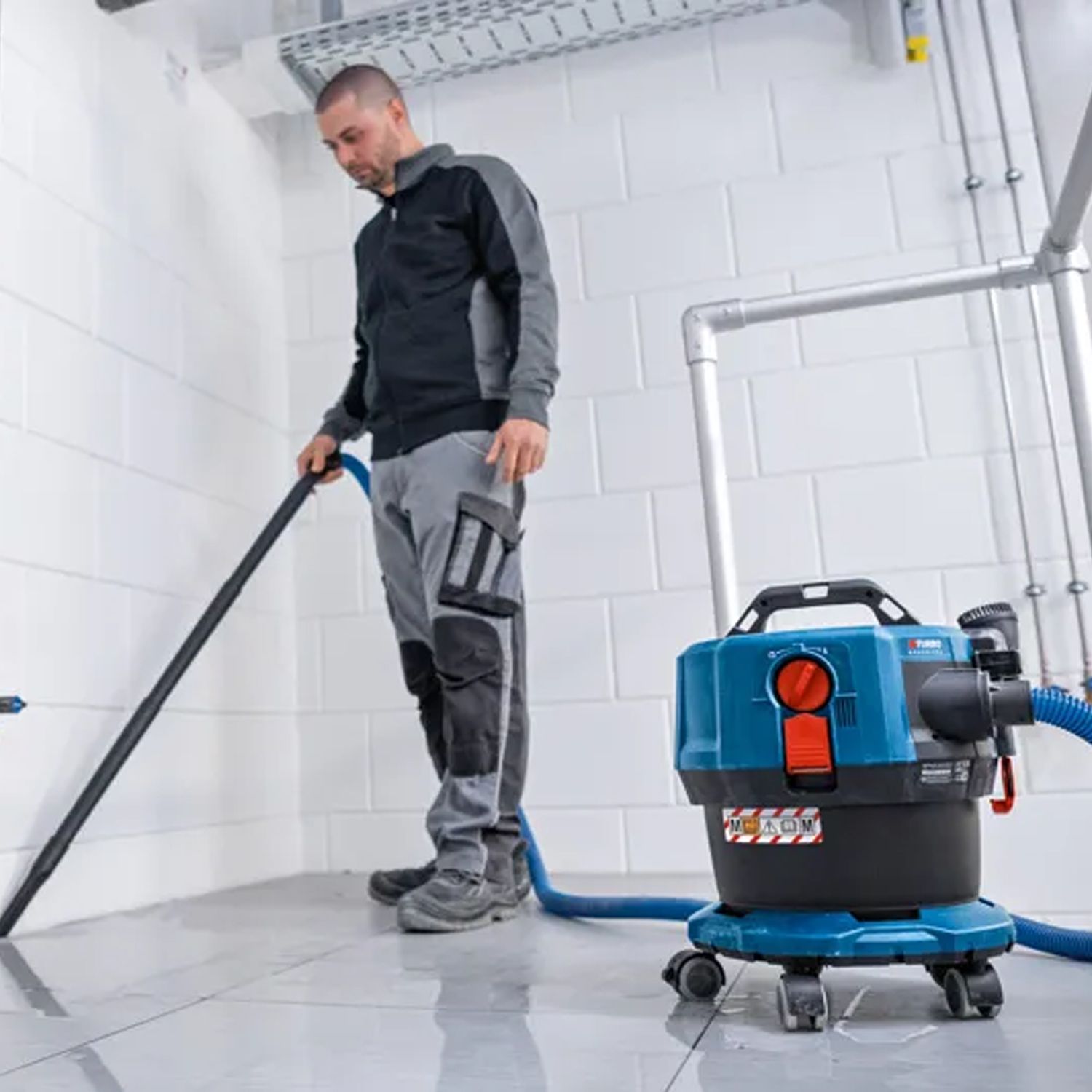 Bosch GAS 18V-12 MC (0.601.9K2.050) 18V Li-ion Cordless 12L Dust