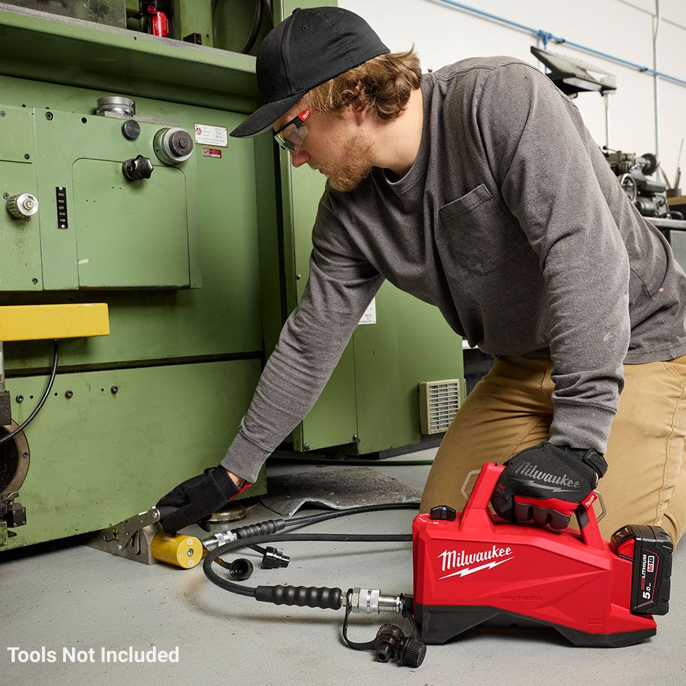 Milwaukee M18HMP7000 M18™ 18V Li-ion Cordless Mini Hydraulic Pump