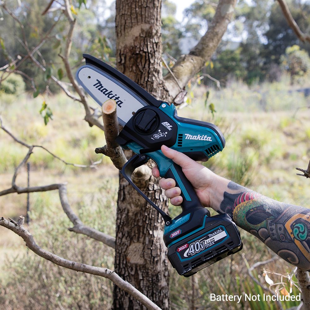 Makita UC029GZ 40V XGT Max Li-ion Cordless Brushless 150mm