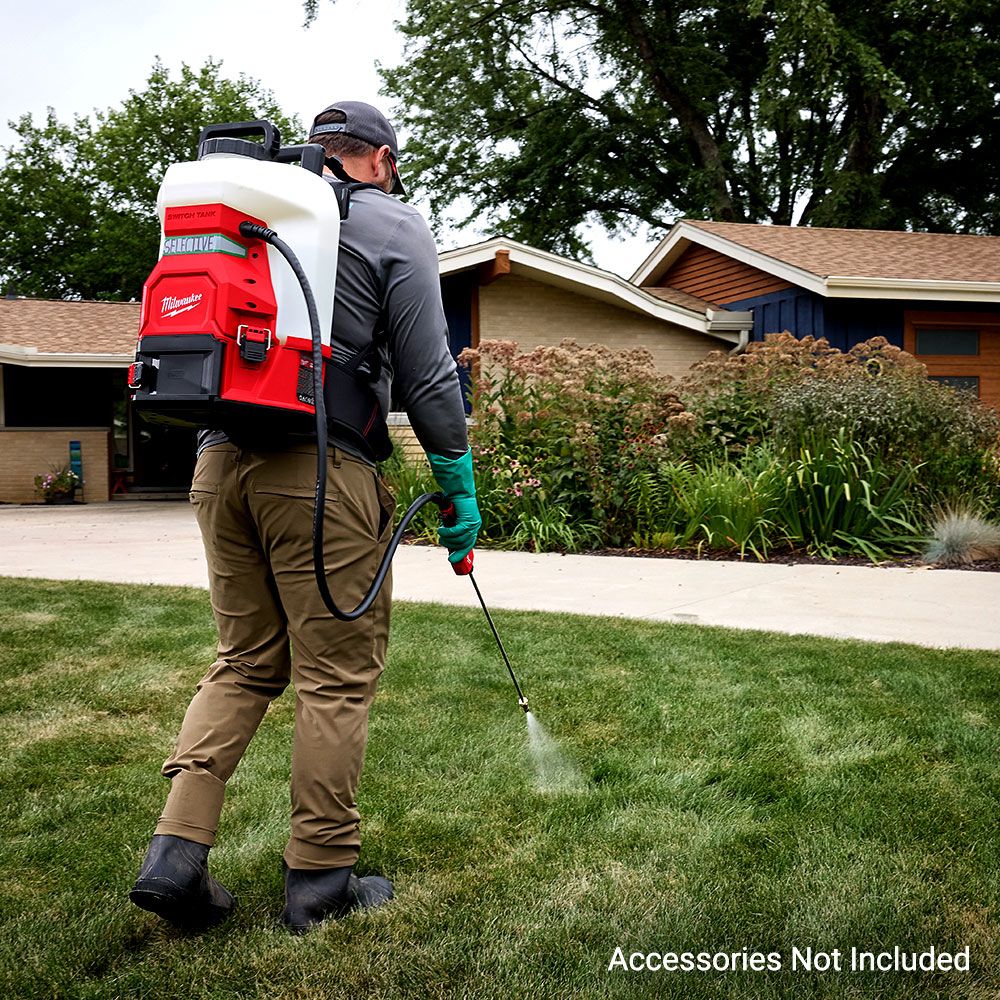 Milwaukee M18BPFPG2PS0 18V Li-ion Cordless 15 Litre SWITCH TANK