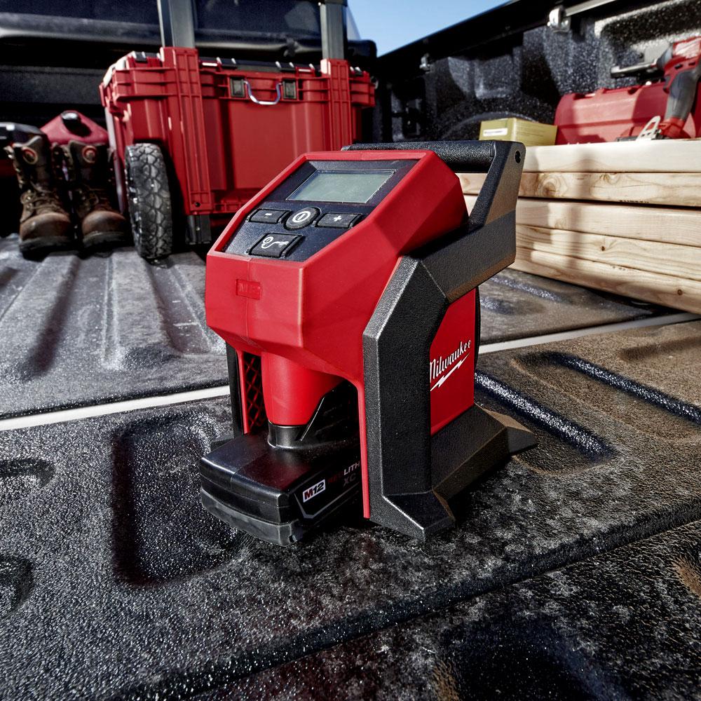 Milwaukee M12BI 0 12V Li ion Cordless Compact Tyre Inflator Skin Only