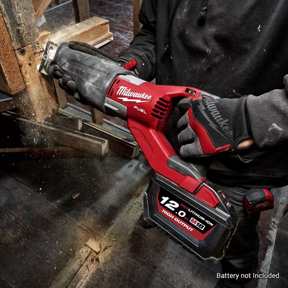 Milwaukee M18FSX 0 18V Li ion Cordless Fuel Super Sawzall Reciprocating Saw Skin Only