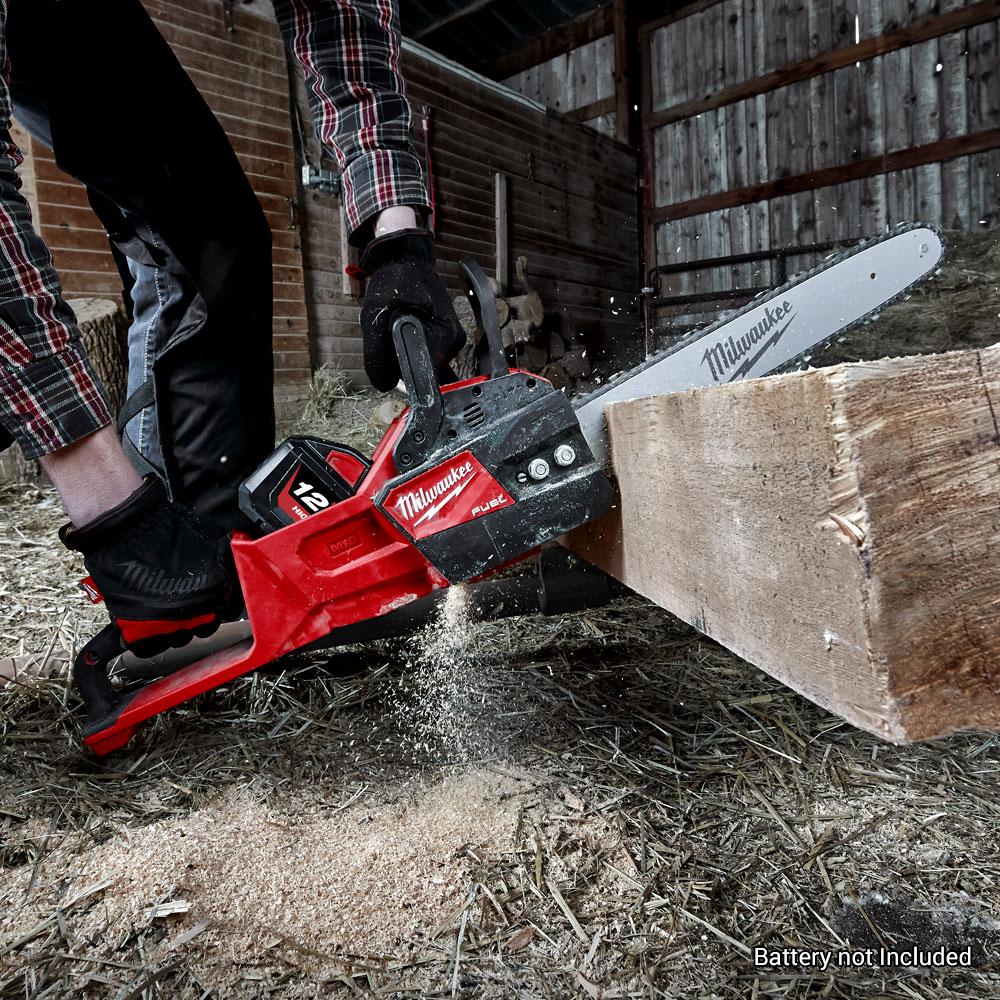 Milwaukee M18FCHS 0 18V Li ion Cordless Fuel 406mm 16 Chainsaw Skin Only