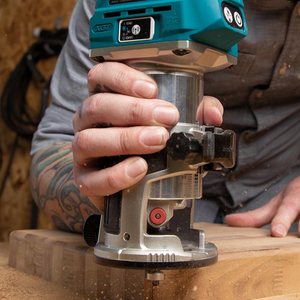 Makita RT001GZ02 40V MAX Li ion XGT Cordless Brushless Laminate Trimmer Router Skin Only