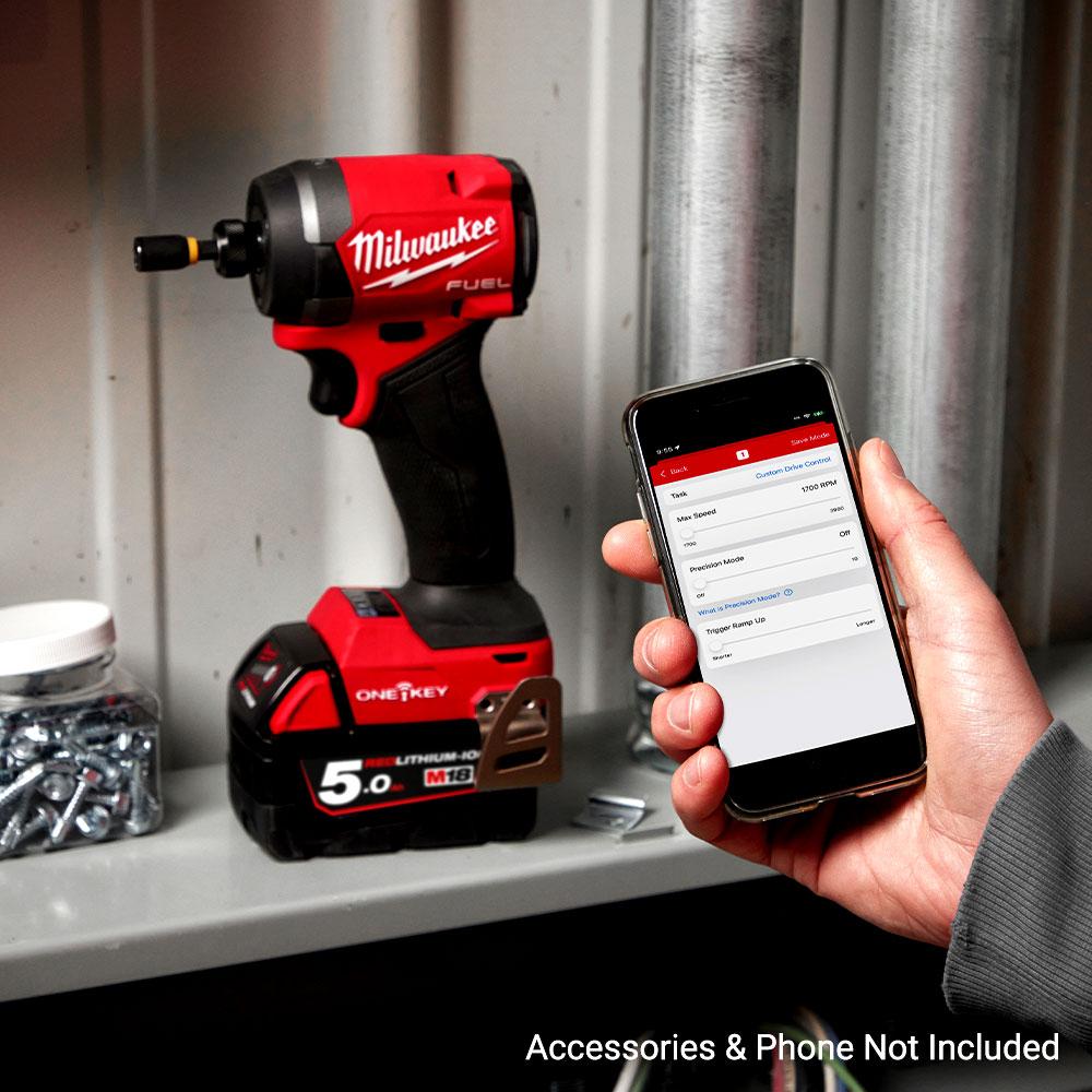 Milwaukee MC125 PRO 2-in-1 Digital pH / ORP Controller Milwaukee MC125 PRO 2-in-1 Digital pH / ORP Controller