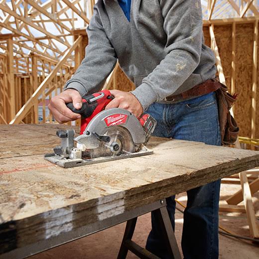 Circular saw milwaukee fuel on sale